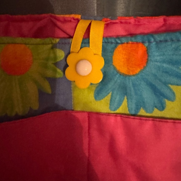 Handmade Spring Flowers Women’s Tote 12x16 Interior Exterior Pocket Flower Clasp - Picture 3 of 13